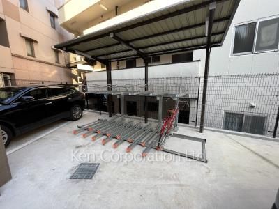  Bicycle-parking Space