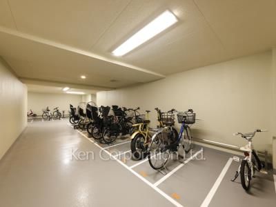  Bicycle-parking Space