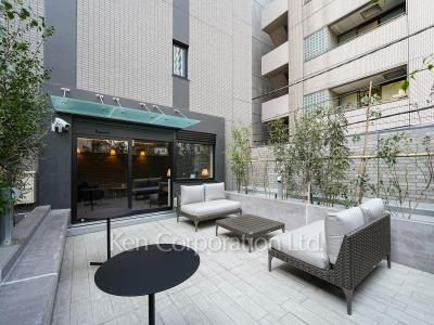 Sky View Lounge