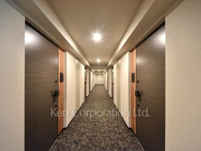  Corridor