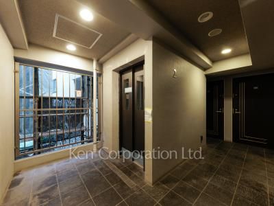  Corridor