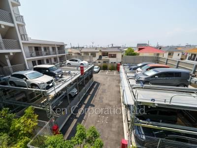  Parking Lot