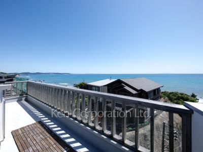 Roof Balcony