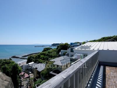 Roof Balcony