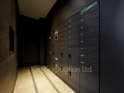  Mail/Delivery box