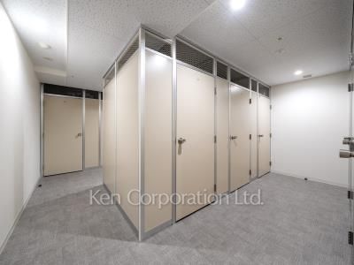 Trunk room