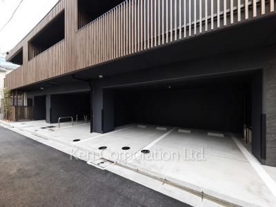  Parking Lot