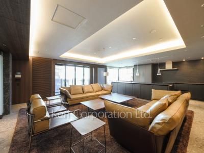 Sky View Lounge