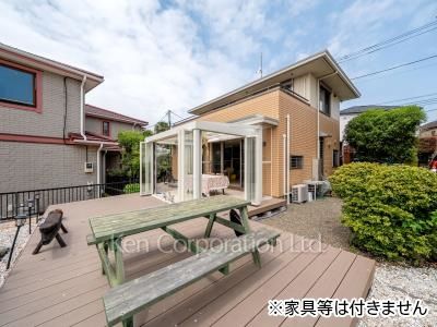 Courtyard/Greenery