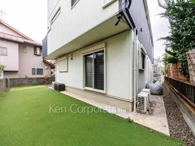Courtyard/Greenery