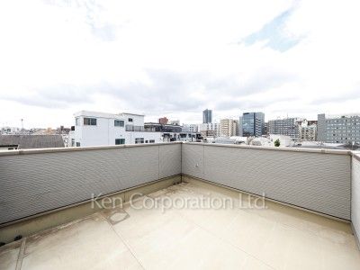 Roof Balcony