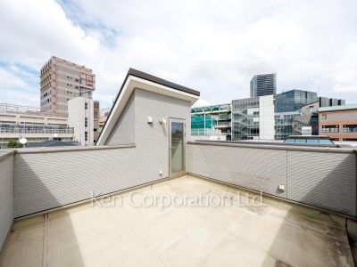 Roof Balcony
