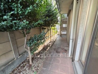Courtyard/Greenery