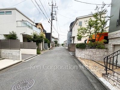 Neighborhood