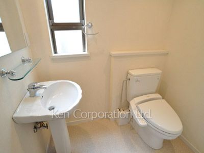 Lavatory