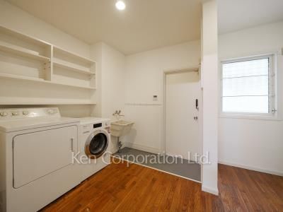 Other Interior/Fixtures