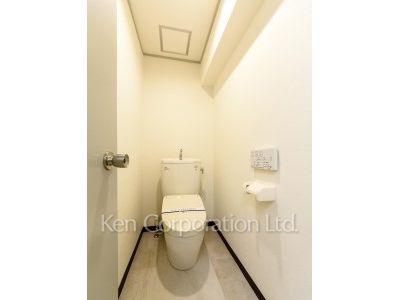Lavatory