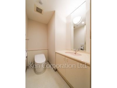 Lavatory