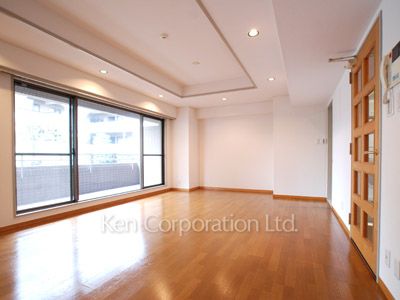 Living-Dining ※Photo of the same layout on 1 floor. Decoration and fixture may differ.