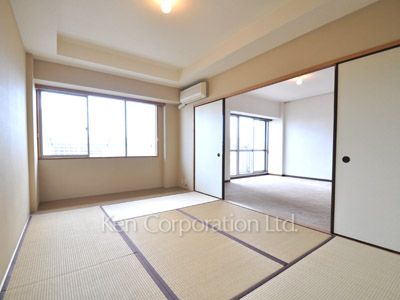 Other Room ※Photo of the same layout on 16 floor. Decoration and fixture may differ.