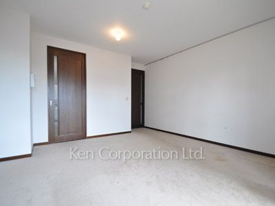 Living-Dining ※Photo of the same layout on 15 floor. Decoration and fixture may differ.
