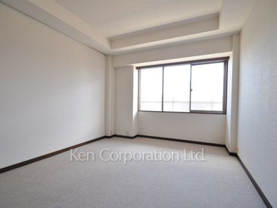 Bedroom ※Photo of the same layout on 17 floor. Decoration and fixture may differ.