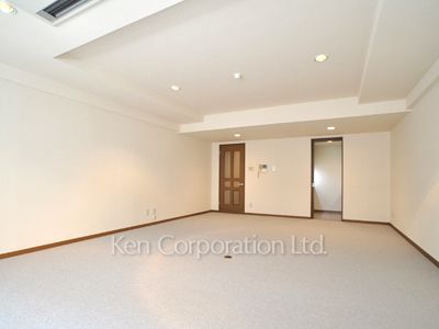 Living-Dining ※Photo of the same layout on 3 floor. Decoration and fixture may differ.