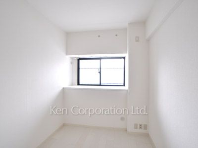 Other Room ※Photo of the same layout on 9 floor. Decoration and fixture may differ.