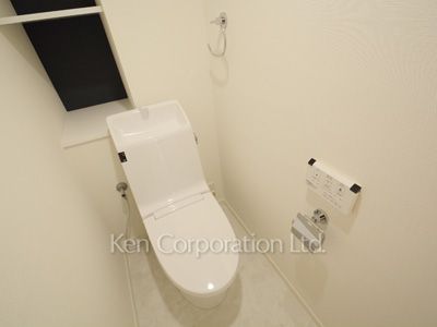 Lavatory ※Photo of the same layout on 7 floor. Decoration and fixture may differ.