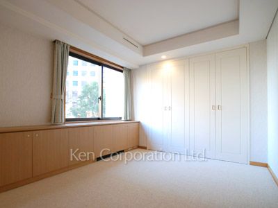 Other Room ※Photo of the same layout on 4 floor. Decoration and fixture may differ.