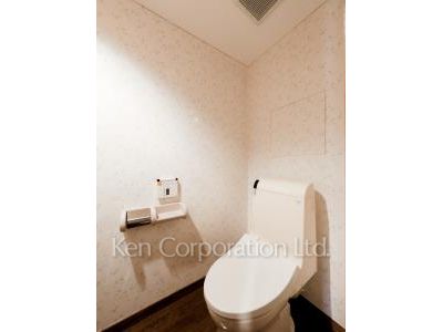 Lavatory