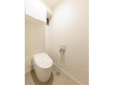 Lavatory