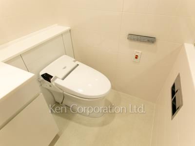 Lavatory