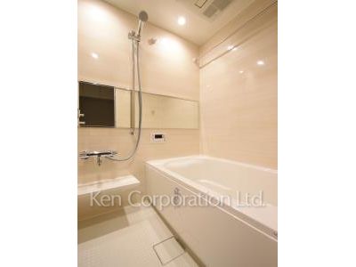 Bath ※Photo of the same layout on 1 floor. Decoration and fixture may differ.
