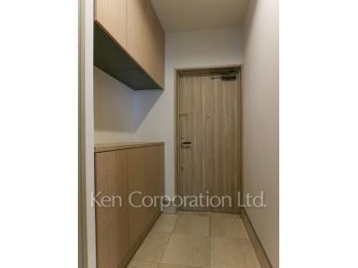 Entrance ※Photo of the same layout on 3 floor. Decoration and fixture may differ.