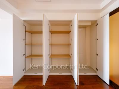 Closet