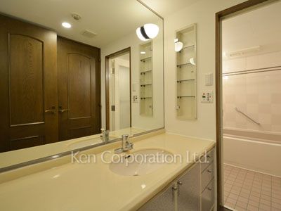Powder Room