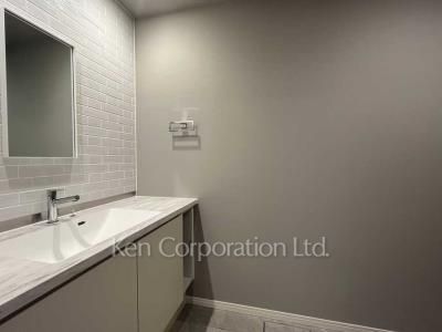 Lavatory