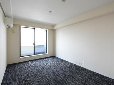 Bedroom ※Photo of the same layout on 22 floor. Decoration and fixture may differ.