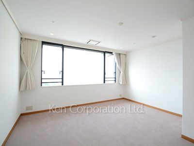 Other Room ※Photo of the same layout on 11 floor. Decoration and fixture may differ.