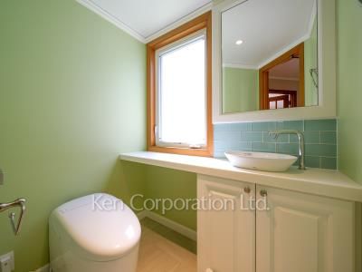 Lavatory