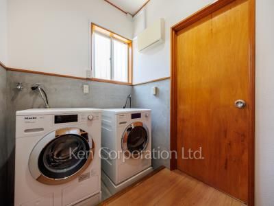 Other Interior/Fixtures
