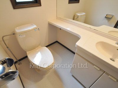 Lavatory