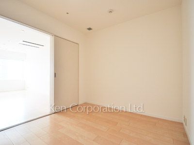 Other Room ※Photo of the same layout on 21 floor. Decoration and fixture may differ.