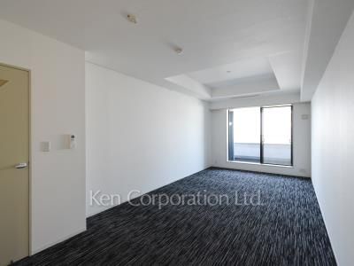 Living-Dining ※Photo of the same layout on 15 floor. Decoration and fixture may differ.