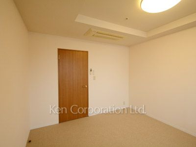 Other Room ※Photo of the same layout on 17 floor. Decoration and fixture may differ.