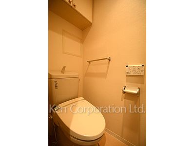 Lavatory ※Photo of the same layout on 6 floor. Decoration and fixture may differ.
