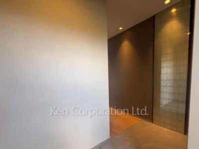 Closet ※Photo of the same layout on 7 floor. Decoration and fixture may differ.