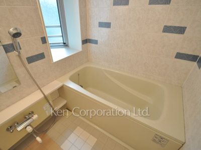 Bath ※Photo of the same layout on 2 floor. Decoration and fixture may differ.