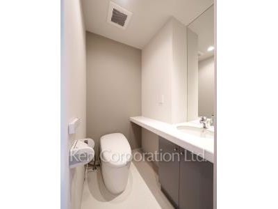 Lavatory
